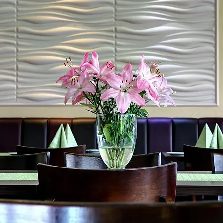 Hotel Restaurant Moselblick Wintrich